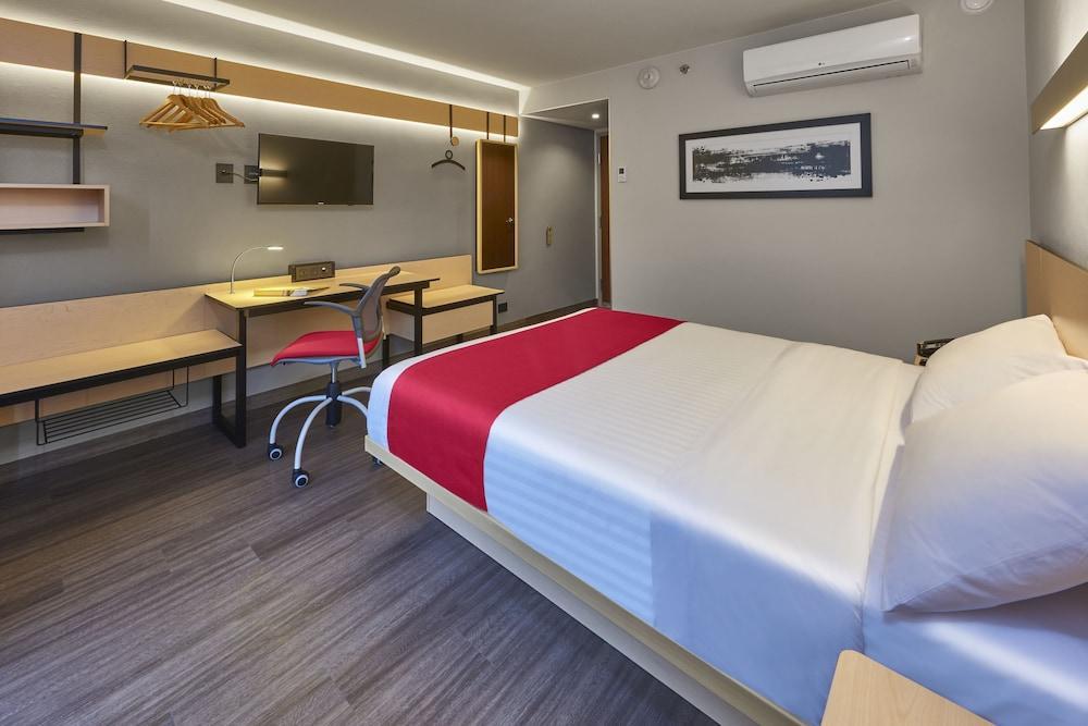 Express By Marriott La Raza 4* Mexico