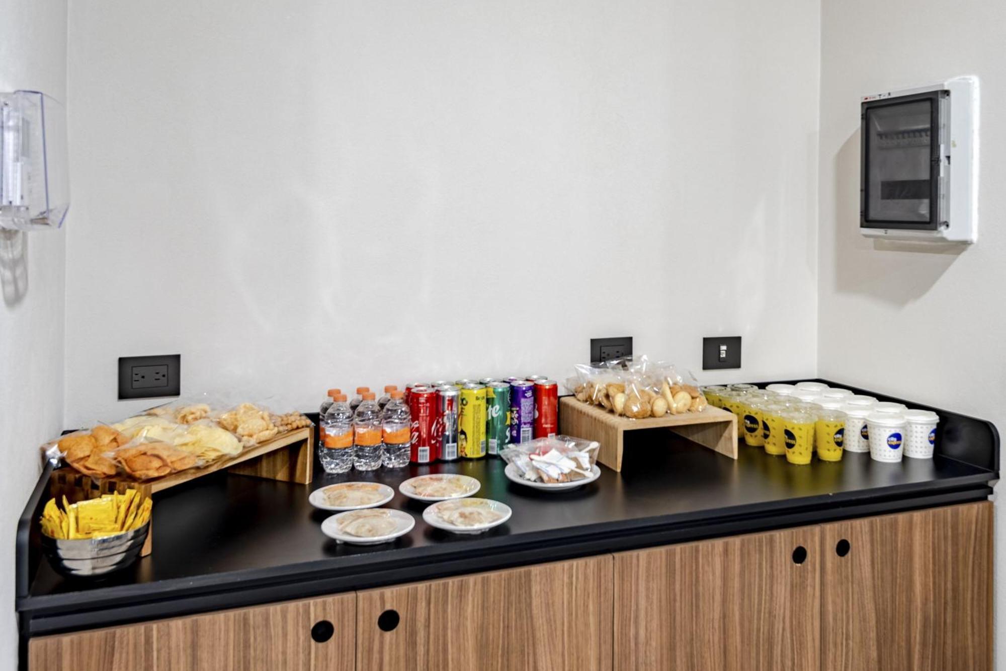 Express By Marriott La Raza 4*