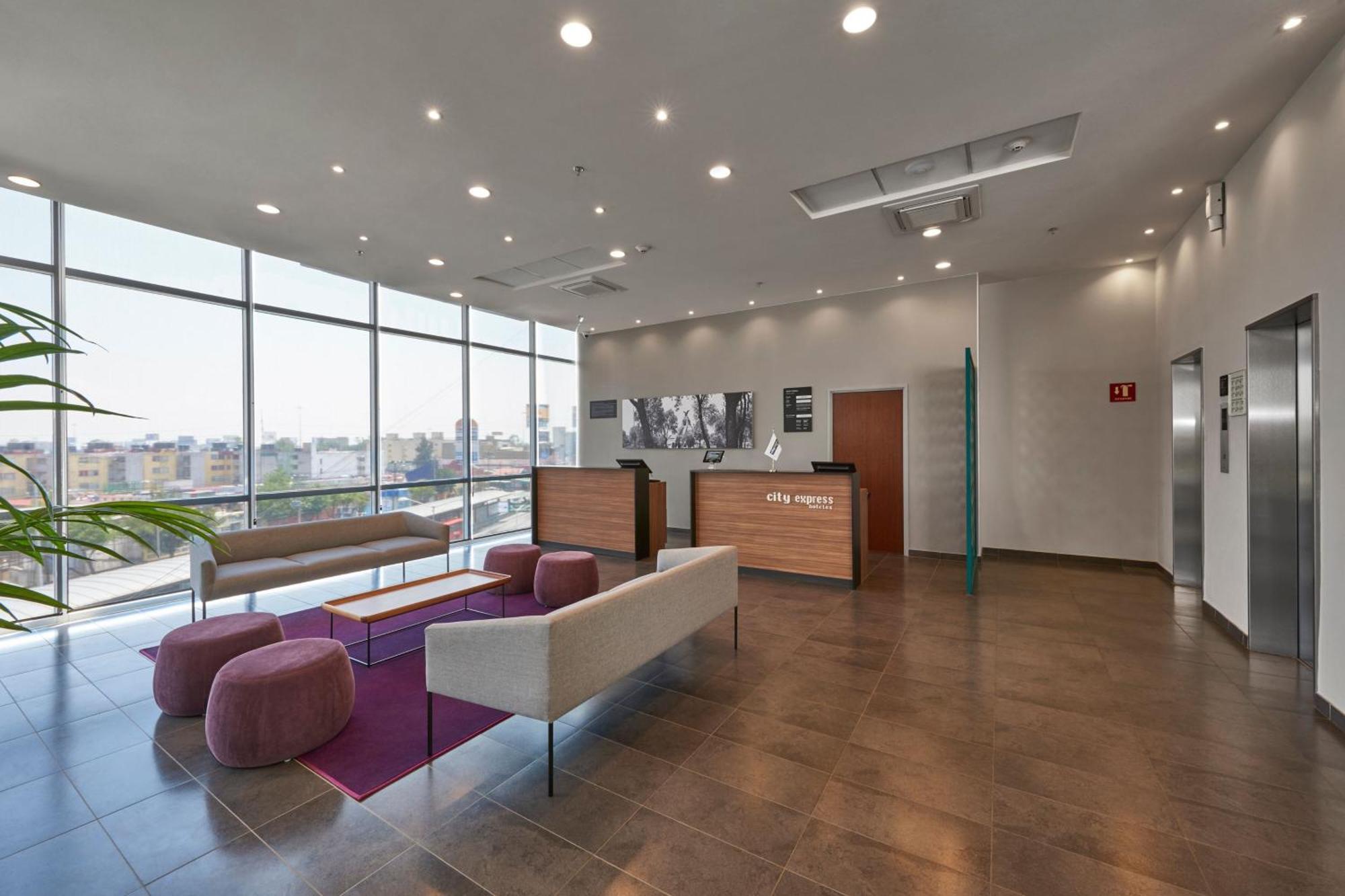 Express By Marriott La Raza Hotel Mexico